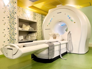 1.5T MRI 富士フイルムヘルスケア社製 ECHELON Smart Plus